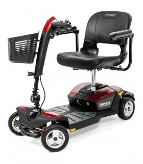 Face avant du scooter électrique handicapé Pride Go Go Endurance Li en rouge