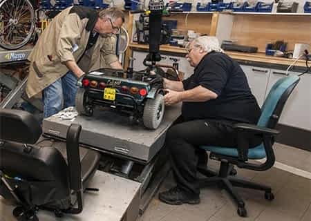 Accéder à toutes les pièces détachées et services de KingMobilité